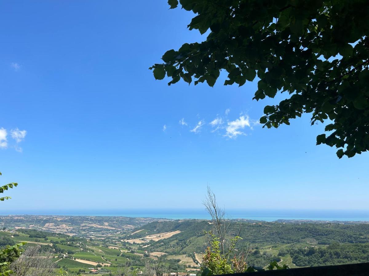 B&B Casa Di Carla Ripatransone Eksteriør bilde